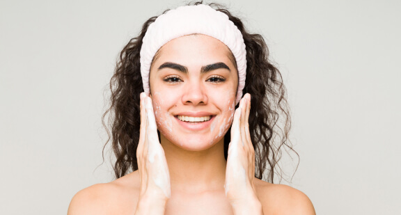 How to Get Rid of Cystic Acne Thumbnail